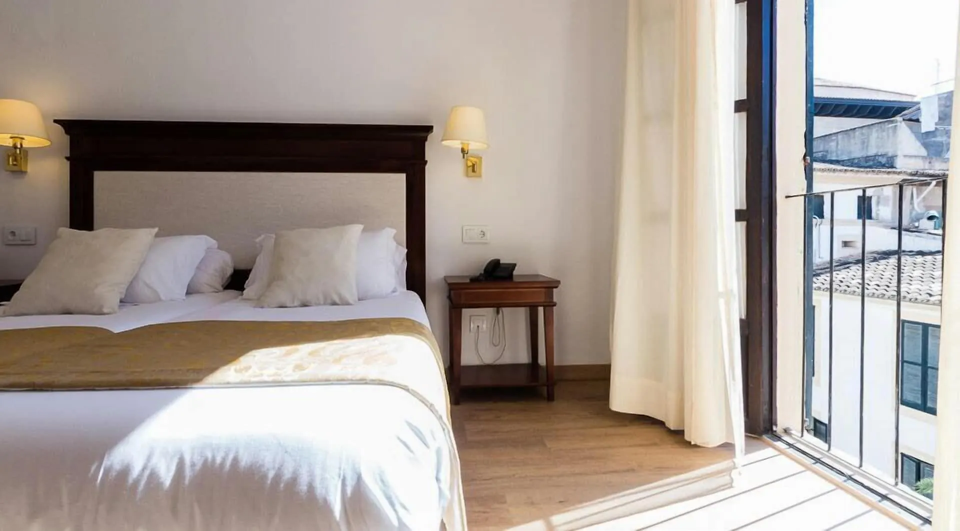 פלמה דה מיורקה Hotel Born  פלמה דה מיורקה